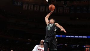 NBA – Top 10 de la nuit : Dieu était déguisé en Giannis Antetokounmpo !