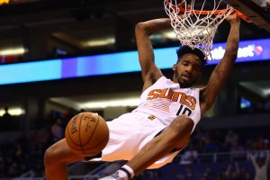 NBA – Top 10 de la nuit : Air France présente son nouveau bolide, le Derrick Jones Jr !