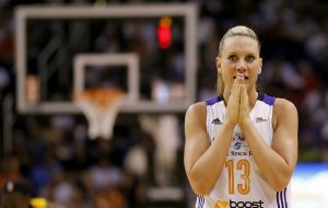 WNBA – Hommage à Penny Taylor