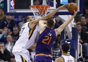 NBA – Les Français de la nuit : Malgré la défaite, Rudy Gobert a quand même détruit les Suns !