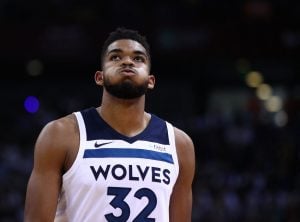 NBA – Top 5 de la nuit : Karl-Anthony Towns défenestre Patrick Patterson !