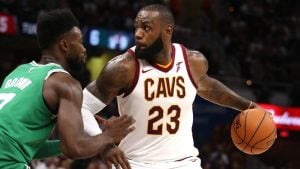 NBA – Top 5 de la nuit : L’oeuvre d’art de Lebron James