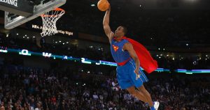 NBA – Top 10 de la nuit : Après quelques années, Dwight Howard renfile enfin le costume de Superman !