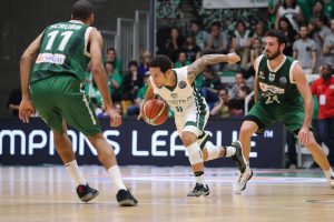 Pro A – Nic Moore (Nanterre 92) répond à son coach sur twitter