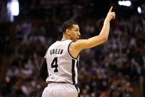 NBA – Top 5 de la nuit : Danny Green transforme Kevin Durant en cupcake