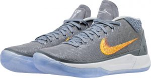 Sneakers – Une version « grey snake » pour la Kobe A.D. Mid