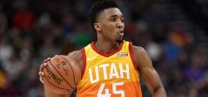 NBA – Top 10 de la nuit : Donovan Mitchell en feu et Jarrett Allen se vénère