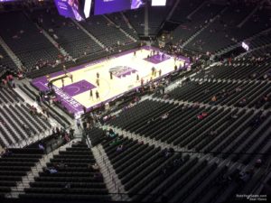 NBA – Hawks @ Kings : Une salle quasiment vide pour cause de manifestations contre une bavure policière