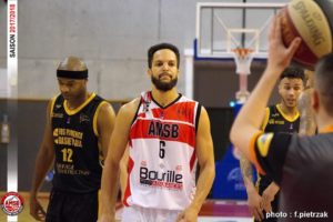 Pro B – Jonathan Kazadi out jusqu’à la fin de la saison