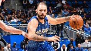 NBA – Le Magic craint une entorse pour Evan Fournier