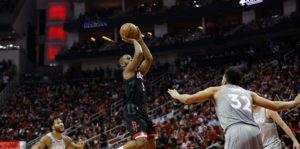 NBA – Top 10 de la nuit : Chris Paul s’amuse avec la défense des Wolves !