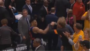 NBA – Quand Russell Westbrook s’en prend aux fans du Jazz après la défaite !