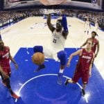 NBA – Top 10 de la nuit : Joel Embiid fracasse le cercle !