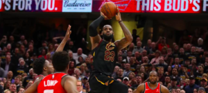 NBA – Top 10 de la nuit : LeBron, ou la météorite qui tua les dinosaures