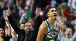 NBA – Nouveau tatouage XXL pour Jayson Tatum !