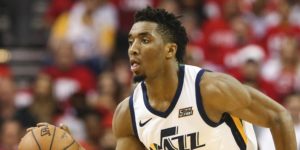 NBA – Top 5 de la nuit : Donovan Mitchell en mode Dunk Contest !