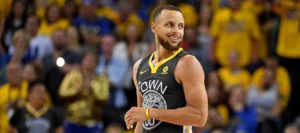 NBA – Top 5 de la nuit : Le tir à 3 points improbable de Stephen Curry !