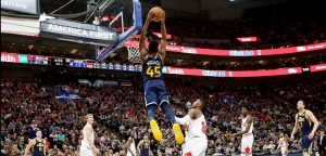 NBA – Quand Donovan Mitchell réagit à ses plus beaux dunks