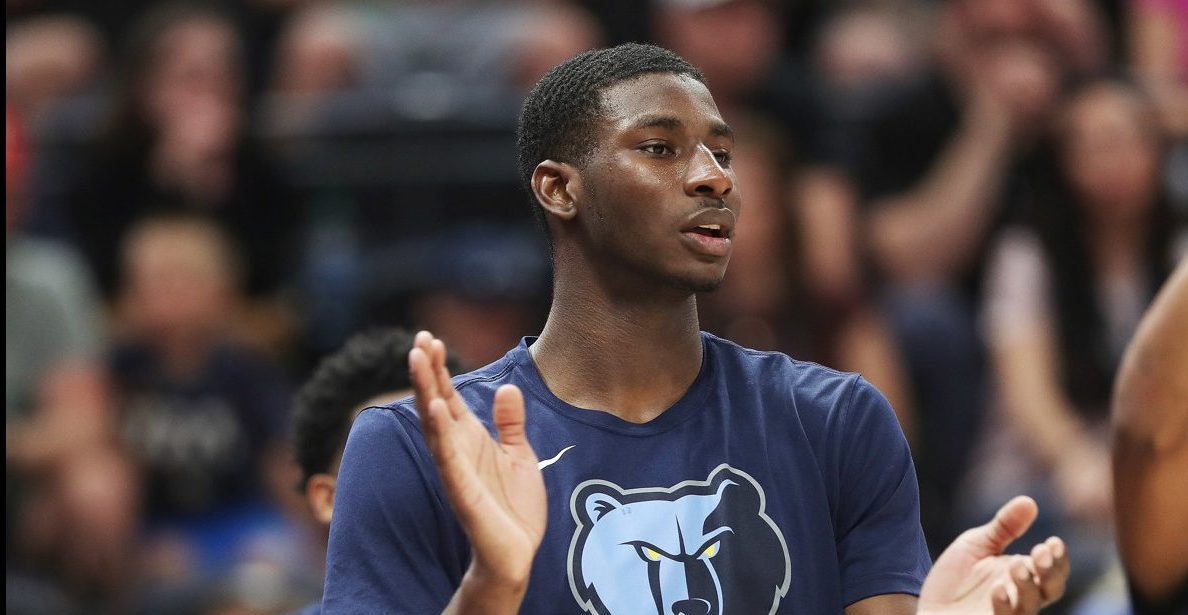 Jaren Jackson Jr sous le maillot entraînement de Memphis