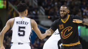 NBA – LeBron, Curry, Wade : la ligue réagit à la blessure de Dejounte Murray