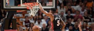 NBA – Top 10 de la nuit : Derrick Jones Jr. secoue l’American Airlines