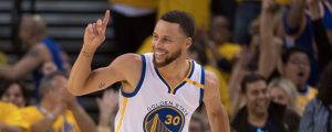 NBA – Top 10 de la nuit : Stephen Curry enrhume les Suns