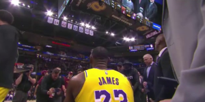 NBA – L’hommage poignant de Cleveland à LeBron James