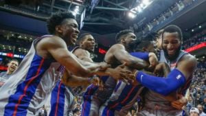 NBA – Top 10 de la nuit : Reggie Bullock assomme les Raptors au buzzer