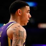 NBA – Lonzo Ball contraint de quitter le parquet