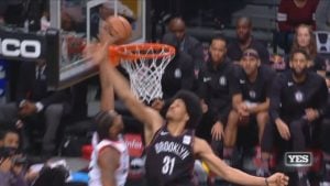 NBA – Top 10 de la nuit : Quand Kawhi décide de poster, attention les yeux