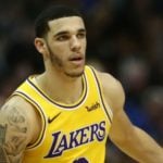 NBA – Lonzo Ball s’en prend aux Lakers dans son dernier morceau