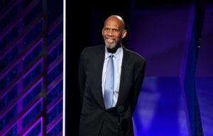 NBA – L’énorme somme récoltée par Kareem Abdul-Jabbar pour sa fondation