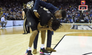 NCAA – La séquence poignante dans le vestiaire d’UCF après l’héroïque défaite contre Duke