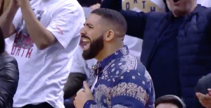 NBA – Drake provoque les Sixers en plein match