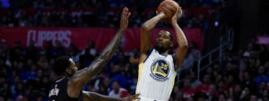 NBA – Kevin Durant dépasse Magic Johnson