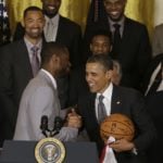 NBA – Barack Obama rend hommage à Dwyane Wade et Dirk Nowitzki