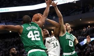 NBA – Jaylen Brown admiratif devant Giannis Antetokounmpo