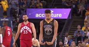 NBA – La célébration qui va valoir cher à Klay Thompson