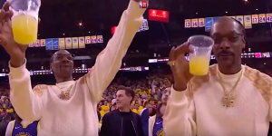 NBA – Snoop Dogg kiffe sa vie au Game 4 !