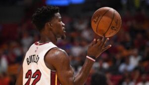 NBA – Jimmy Butler réagit au refus de la ligue concernant sa solution unique