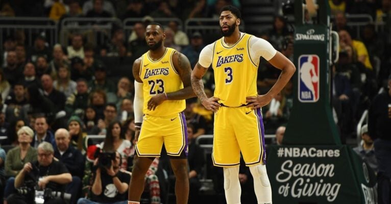 LeBron & Anthony Davis face aux Bucks