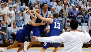 NCAA – Fin de match totalement paranormale entre Duke et North Carolina !