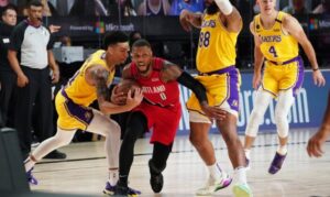 NBA – Damian Lillard réagit à la défense unique des Lakers sur lui