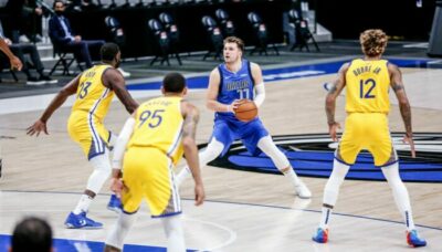 NBA – Des Warriors au 5 majeur unique humilient les Mavs !