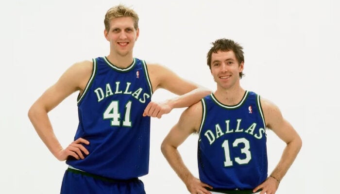 NBA Dirk et Nash du temps où ils jouaient aux Mavs