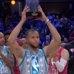 NBA – Steph Curry prend feu et pulvérise le record du ASG, LeBron plante le panier de la victoire !