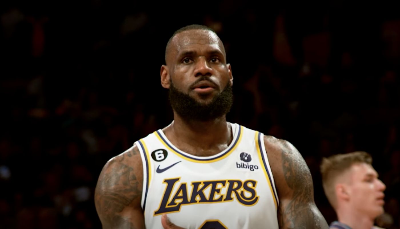 LeBron James in a Lakers jersey