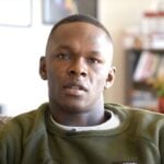 UFC – Déchu, Israel Adesanya annonce un changement radical : « Maintenant je prends…