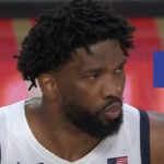 JO – Le terrible message de Joel Embiid pour le public français : « Je vais leur dire de…