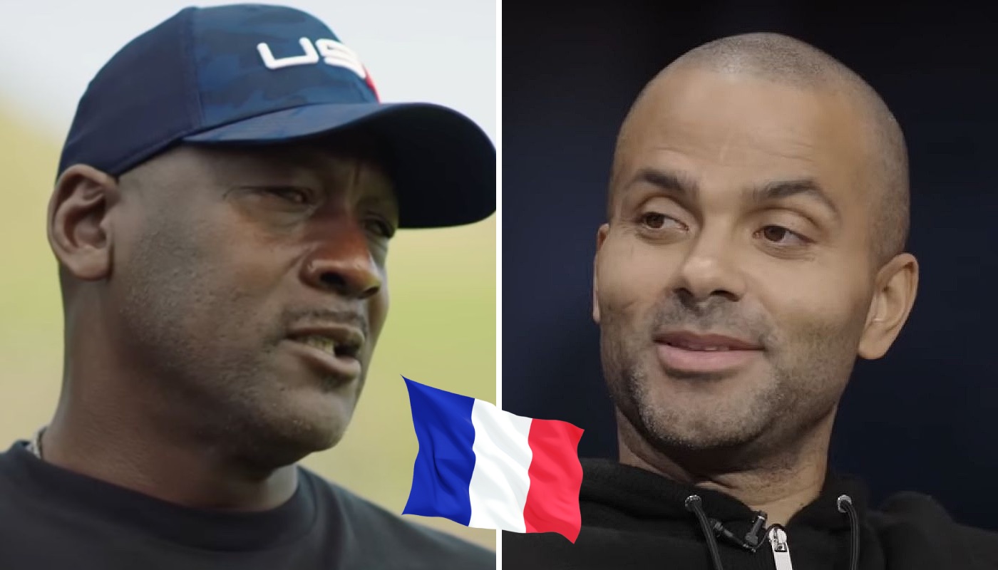 Les légendes de la NBA Michael Jordan (gauche) et Tony Parker (droite), ici accompagnées du drapeau de la France